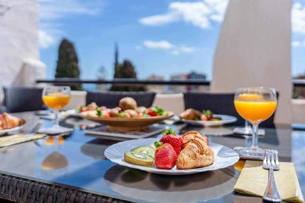 797 Hr - Pueblo Evita- Andalusian Apartment With Terrace. بينالماذينا المظهر الخارجي الصورة