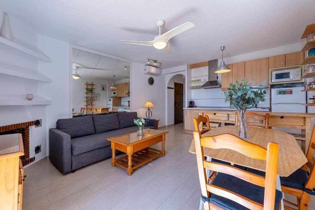 797 Hr - Pueblo Evita- Andalusian Apartment With Terrace. بينالماذينا المظهر الخارجي الصورة